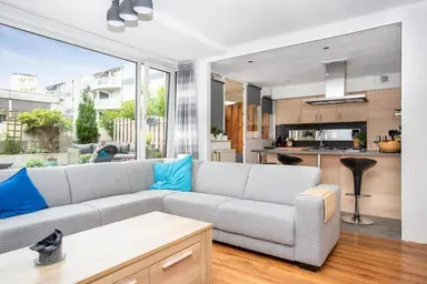 72m2 apartment to rent for 1500€/month in Raadhuislaan, Spijkenisse