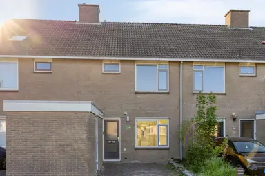 117m2 maison à louer pour 1825€/mois à Spechtenkamp 15, Maarssen