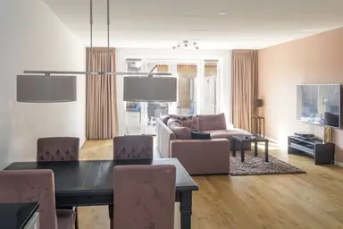 99m2 Haus zur Miete für 1900€/Monat in Bisschop Janssensstraat, Tilburg