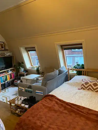 18m2 Chambre à louer pour 625€/mois à Scharlo, Alkmaar