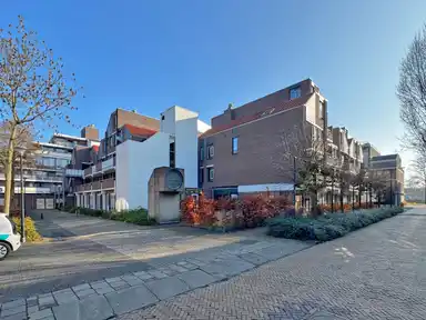 122m2 Appartamento in affitto per 1812€/mese a Rustenburgstraat 104, Apeldoorn