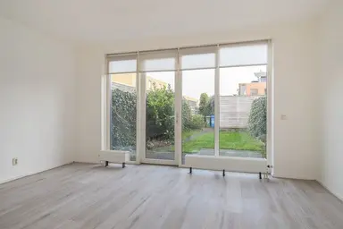 121m2 maison à louer pour 1585€/mois à Grenspolder 87, Amersfoort