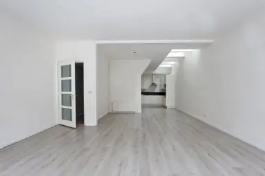 140m2 apartment to rent for 1350€/month in Doelenplein 5, Schoonhoven