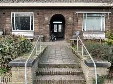 34m2 maison à louer pour 961.73€/mois à Kometensingel 445, Amsterdam