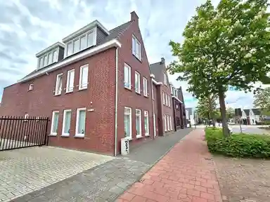 116m2 Appartamento in affitto per 1995€/mese a Bisschopsmolenstraat 140D, Etten-Leur