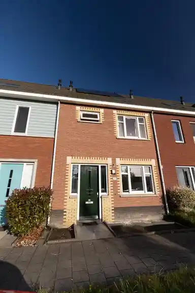127m2 maison à louer pour 2500€/mois à Achillesstraat, Almere