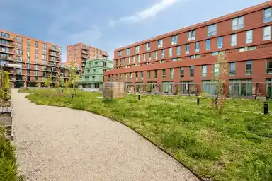 153m2 huis te huur voor 3195€/maand in Katadreuffestraat 38, Rotterdam