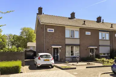 70m2 flat to rent for 850€/month in Klimopstraat 1, Raamsdonksveer