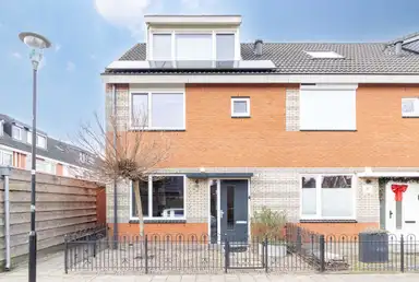 117m2 Haus zur Miete für 1750€/Monat in Lindenstraat 190, Bunschoten-Spakenburg