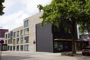 64m2 Appartamento in affitto per 1077€/mese a Wilhelminastraat, Emmen