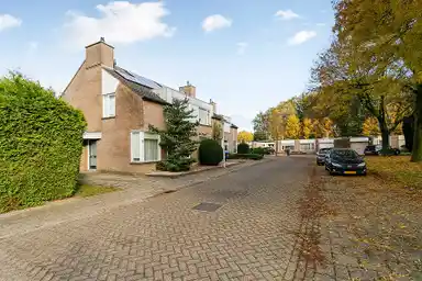 118m2 huis te huur voor 1440€/maand in Fontainebleaulaan 9, Eindhoven