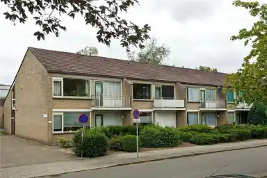 54m2 Appartement te huur voor 523.29€/maand in Ericahof 25, Losser