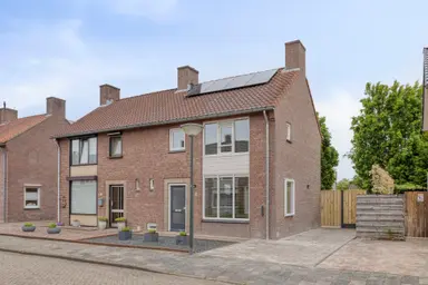 82m2 huis te huur voor 1395€/maand in Tuinstraat 15, Budel