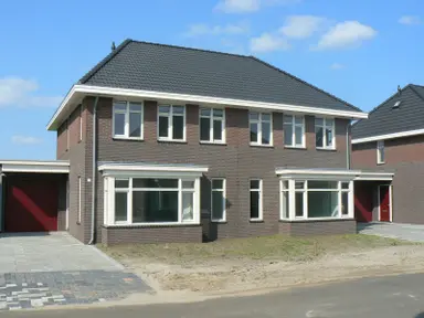 132m2 maison à louer pour 1350€/mois à Kombuis 1, Meppel