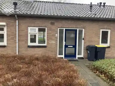 50m2 maison à louer pour 375€/mois à Azaleastraat, Numansdorp