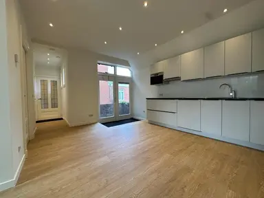65m2 Wohnung zur Miete für 1895€/Monat in Nassaulaan, Groningen