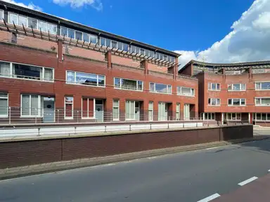 160m2 Casa in affitto per 2708€/mese a Brinkweg, Hilversum