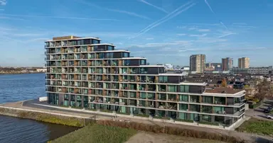 84m2 flat te huur voor 1745€/maand in Pampuskade, Rotterdam