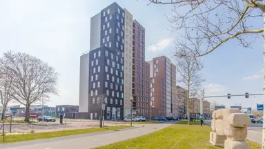 70m2 Appartement à louer pour 2350€/mois à Edisonstraat, Leiden