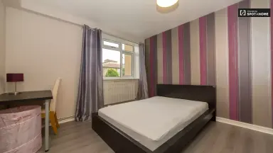 70m2 Zimmer zur Miete für 640€/Monat in C.T. Storkstraat, Hengelo