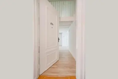 55m2 Appartement à louer pour 1620€/mois à Atjehstraat 69, The Hague