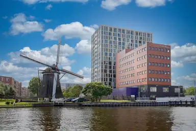 78m2 apartment to rent for 1450€/month in Laakweg 21P, The Hague