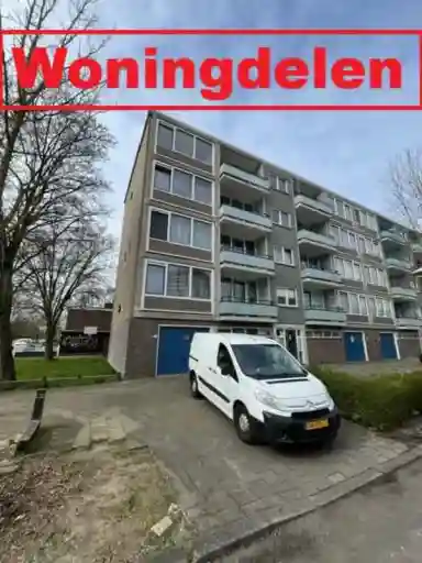 65m2 apartment to rent for 1088€/month in Van Eechoudlaan, Utrecht