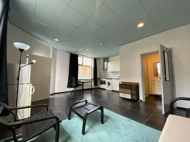 25m2 studio to rent for 1380€/month in Dorpstraat, Maastricht