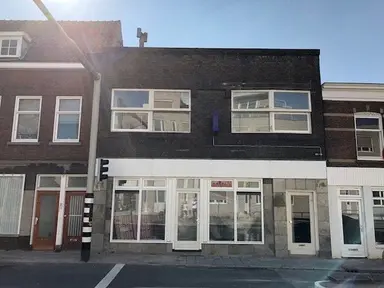 50m2 Appartement à louer pour 995€/mois à Spoorstraat, Gouda