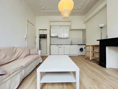 39m2 Appartement à louer pour 1089€/mois à Obrechtstraat 402, The Hague