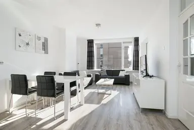 76μ² Διαμέρισμα προς ενοικίαση για 2400€/μήνα σε William Boothlaan, Amstelveen