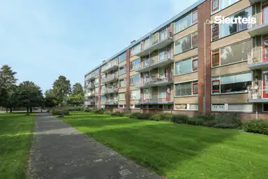 52m2 Appartement à louer pour 655.52€/mois à Bartókstraat 138, Leiden