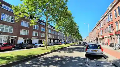 76m2 Appartamento in affitto per 1585€/mese a Strevelsweg 19F, Rotterdam