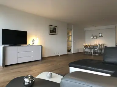 111m2 apartment to rent for 2450€/month in Oostmaaslaan 432, Rotterdam