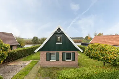 572m2 house to rent for 2250€/month in Verlengde Vennen 26, Vlagtwedde