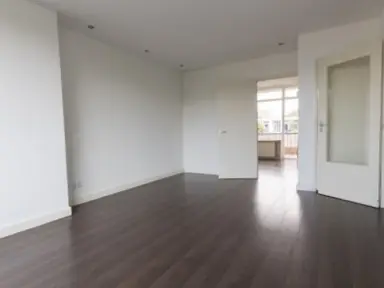 31μ² Δωμάτιο προς ενοικίαση για 600€/μήνα σε Broekslootkade 10, The Hague