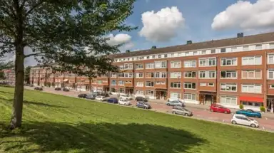 106m2 Wohnung zur Miete für 900€/Monat in Schiedamseweg Beneden 21, Rotterdam