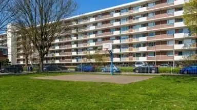 73m2 apartment to rent for 900€/month in Professor Cobbenhagenlaan 9-23, Tilburg