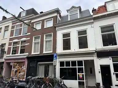 118m2 Appartement te huur voor 2950€/maand in Denneweg 61, The Hague