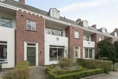 150μ² μονοκατοικία προς ενοικίαση για 3000€/μήνα σε Helmerslaan, Eindhoven