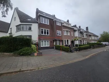 84m2 maison à louer pour 2100€/mois à Pastoor Kribsweg, Maastricht