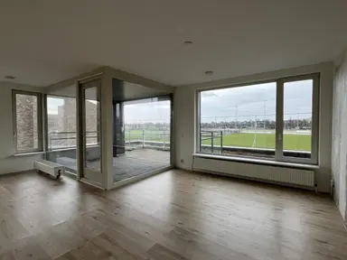 106m2 Appartement te huur voor 1745€/maand in Menno ter Braakstraat 108, The Hague