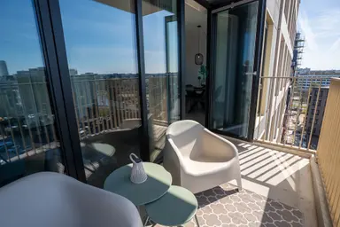 58m2 flat te huur voor 2950€/maand in Mies van der Rohestraat 289, Hoofddorp