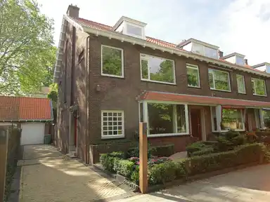165m2 Haus zur Miete für 3450€/Monat in Lindesingel 94, Rotterdam