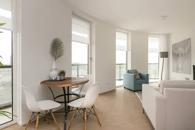 48m2 Appartement te huur voor 1720€/maand in Julianaplein 28D, Amsterdam