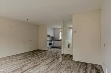 111m2 Haus zur Miete für 1495€/Monat in Damastroos 63, Rotterdam