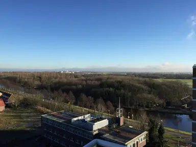 60m2 Appartement à louer pour 1670€/mois à Plantijnstraat, Leiden