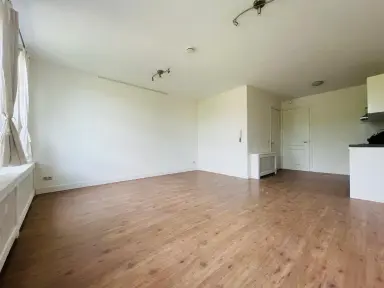 57μ² Διαμέρισμα προς ενοικίαση για 1331€/μήνα σε Lange Hilleweg 4A, Rotterdam