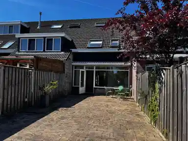 133m2 house to rent for 1800€/month in Hondsdraf 58, Hoorn