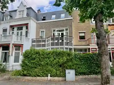 28m2 flat to rent for 1450€/month in Leeuwendaallaan 15, Rijswijk